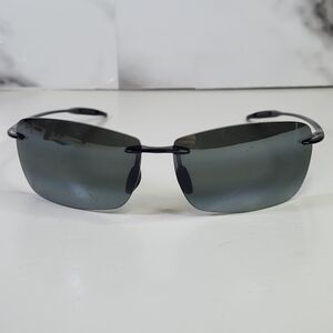 Maui Jim Sunglasses Lighthouse 423-02 Black Sunglasses Sport